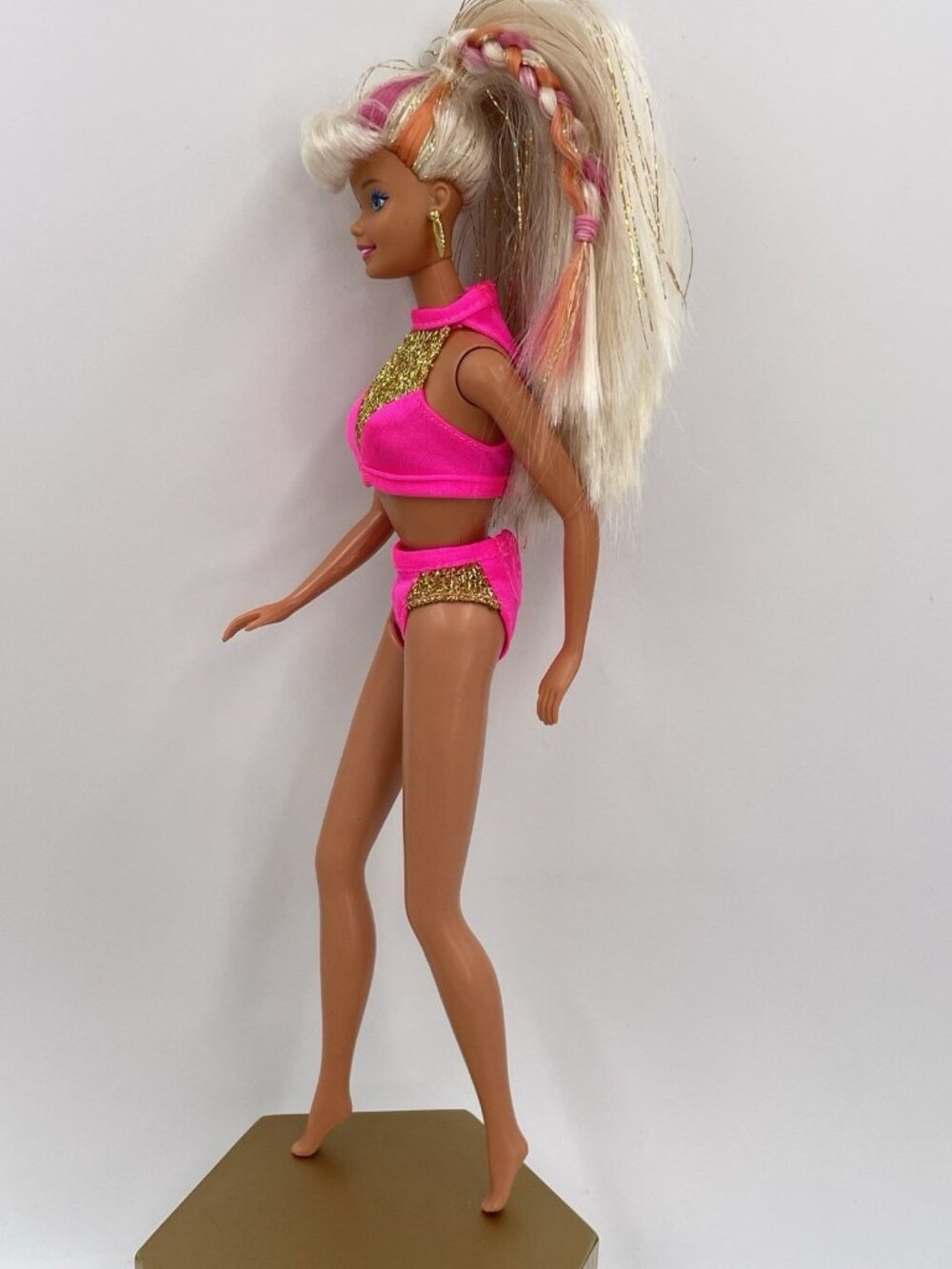 Vintage Splash'N Color Barbie Color Change Braid with Original Bikini & Earrings - Picture 6 of 14